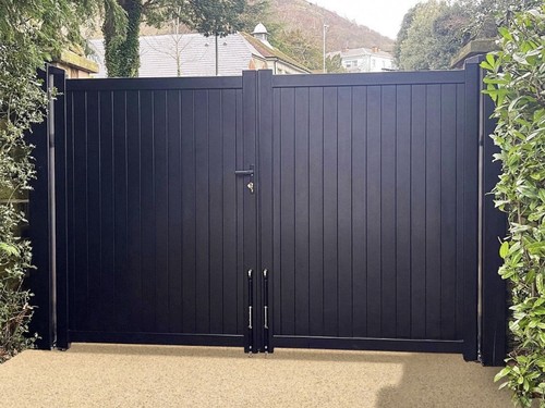 Aluminium driveway gates - aluminium,